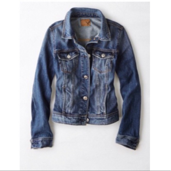 NWT American Eagle Outfitters Slightly Distressed Denim Jacket - Picture 5 of 5